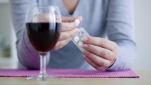 Alkohol i antibiotici: Smiju li se piti zajedno?