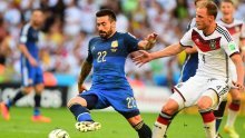 Argentina je u šoku! Lavezzi pun ubodnih rana, a obitelj kaže da je pao s ljestvi