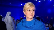 Nakon kožnog kaputa i combat čizmi Kolinda Grabar Kitarović se vratila klasici