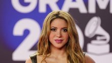 Shakira dobila brončani kip u rodnom gradu, pogledajte kako izgleda