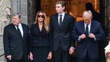 Ujedinjeni u boli: Tužan događaj ponovno je spojio Melaniju i Donalda Trumpa