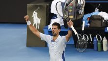 Đoković se mučio pa sa stilom izborio polufinale Australian Opena; ruši sve rekorde!