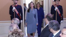 Kraljica Letizia istaknula haljinu koja nikada ne izlazi iz mode