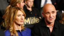 Agassi puca od sreće na novoj fotografiji sa suprugom Steffi Graf, otkrio tajnu njihove bračne sreće