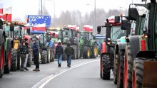 Poljski farmeri ljuti zbog uvoza jeftine hrane iz Ukrajine: 'Janusz Wojciechowski, podnesi ostavku'