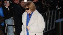 Anna Wintour ne odustaje od svoje modne formule, kojoj je godinama vjerna