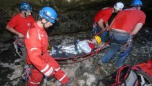 Dvije alpinistice teško ozlijeđene pri padu s Anić kuka