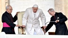 Papa Franjo u zadnji trenutak otkazao sudjelovanje na procesiji Križnog puta