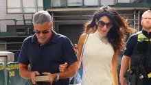 Amal Clooney ponovno briljira: Ove čizme isplati se imati u ormaru i nakon zime