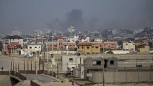 Palestinski borci se bore protiv izraelskih snaga oko bolnice Al Šifa