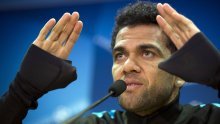 Osuđeni silovatelj Dani Alves izlazi iz zatvora. Istina, privremeno, ali...