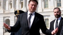 Musk ostao bez 55 milijardi dolara, a Tesla ima katastrofalne rezultate