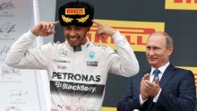 Lewis Hamilton zbog prometne nesreće krenuo kasnije u Brazil