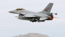 Norveška će Ukrajini isporučiti više od 20 borbenih lovaca F-16