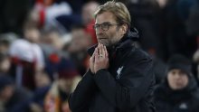 Panika u Liverpoolu! Kloppu pozlilo na treningu, hitno prebačen u bolnicu