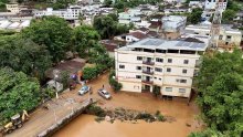 Broj žrtava poplava u Brazilu dosegao 126, kiša opet pada