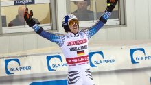 Strasseru prva pobjeda u karijeri, Shiffrin uvjerljiva