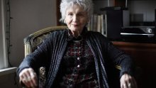 Umrla kanadska spisateljica i nobelovka Alice Munro