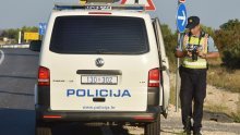 Policija privela 3 stranca koji su krijumčarili migrante: Pronašli ih na Ugljanu