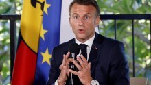 Macron želi obračun s Le Pen: 'Probudite se, pogledajte tko su oni'