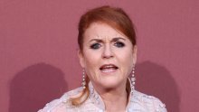 Sarah Ferguson eksplodirala pred publikom u Cannesu, snimila ju je Heidi Klum