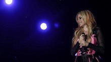 Avril Lavigne u Puli otvorit će riječki pop punkeri Kraj Programa