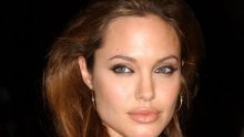 Angelina Jolie danas slavi 49. rođendan; evo kako se mijenjala kroz godine