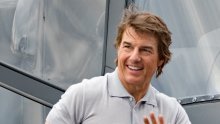 Koji neugodnjak... Tom Cruise skoro ušao u automobil britanskog premijera