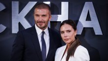 Victoria Beckham pokazala 'impresivne' vrtlarske vještine svog supruga Davida: 'Dobro izgledaš!'