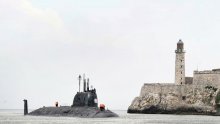 USS Helena i ruski Kazanj s krstarećim projektilima u isto vrijeme na Karibima