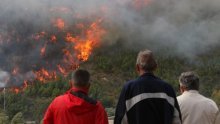 Vatrena fronta u Žrnovnici duga je četiri kilometra