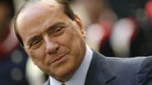 Berlusconi: Monti je marioneta koristoljubive Njemačke