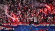 UEFA nije imala milosti; hrvatski navijači HNS-u 'izbili' još 105.000 eura