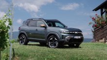 Novi Dacia Duster je stigao: Jednostavno opremljen i ekološki učinkovit robustan SUV je opet cool