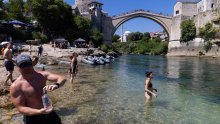 Mostar vrije na 38 stupnjeva, vlasti za ograničenje rada na otvorenom