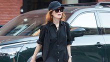 Obožavane natikače i hit haljina: Julianne Moore ima ludo dobru kombinaciju za ljeto