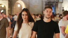 Andrej Kramarić objavio prvu fotografiju s kćerkicom