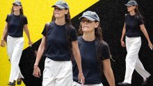 Katie Holmes u chic izdanju prošetala New Yorkom, svi pričaju o njezinim modricama