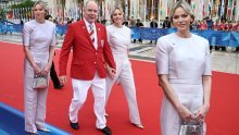 Umjesto u haljini osvanula u kombinezonu: Princeza Charlene ovaj komad nije odabrala slučajno