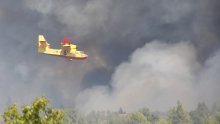 Buknula dva odvojena požara kod Zadra: Bura otežava gašenje