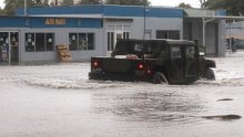 Petero mrtvih zbog uragana Debby, jugoistoku SAD-a prijete katastrofalne poplave