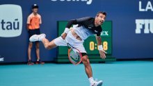 Ivan Dodig 'preživio' napad lopticom, pa izborio polufinale i sraz protiv Pavića