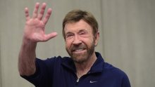 Nije ispao iz odlične forme: Evo što Chuck Norris izvodi u 85. godini