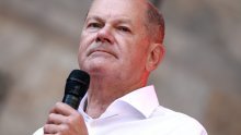 Scholz: Nećemo ukinuti ograničenja zapadnog oružja Ukrajini i za to imamo jako dobre razloge