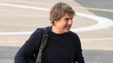 Tom Cruise ne odustaje od omiljenog prijevoznog sredstva, ovoga puta na mjestu suvozača