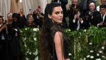 Kendall Jenner više nije brineta: Sve je zapanjila novim imidžem