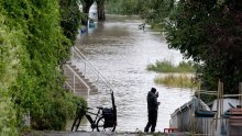 Veleposlanik iz Beča otkrio šokantnu stvar koju ljudi rade tijekom poplava: Ne dao Bog da se netko posklizne