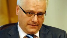 Josipović dogovara datum izbora!