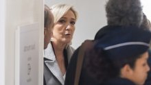 Le Pen na suđenju za pronevjeru javnog novca: Nismo prekršili nijedno pravilo