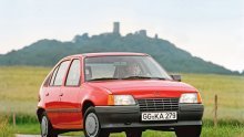 Opel Kadett E slavi 40. rođendan: Peta generacija bila je prvak u aerodinamici